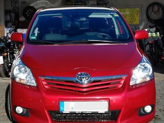 toyota verso 1.8l valvematic executive