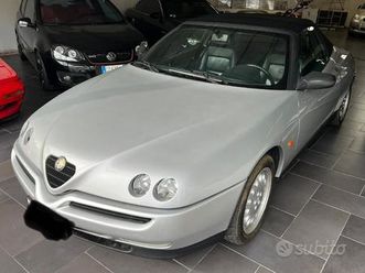alfa romeo spider 2.0