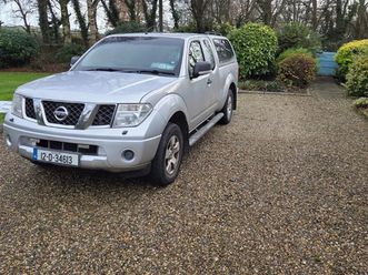 nissan navara, king cab with canopy. doe jul 26