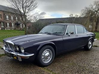 jaguar daimler double six series 2 lwb 1977