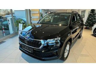 skoda karoq 1.5 tsi dsg ahk/acc/gar.4j.120'/kamera/nav