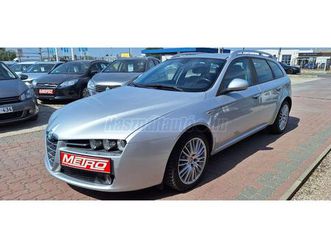 alfa romeo 159 sw 2.0 jtdm 16v distinctive digit klíma. tempomat. parkradar. 2 db. gyári kulcs. 2-3 munkanap alatt átvehető
