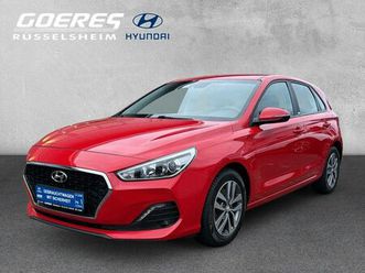 hyundai i30 1,4l dct shz*lhz*rfk*pps hi.*navi*allwetter