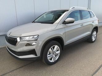 skoda karoq 2.0 tdi selection dsg gv5 ahk 17 ladeb