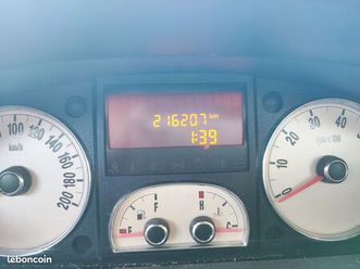 vends lancia musa 1.3