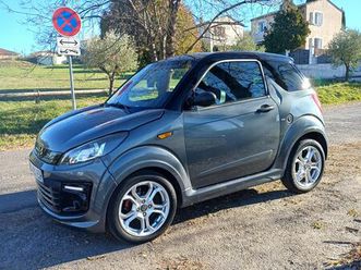 ligier js50 superbe état