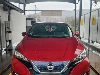 nissan leaf tekna