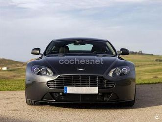 aston martin vantage v8