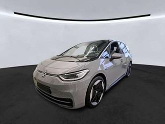 family 58 kwh*ahk*led*navi*panorama*kamera*uvm*