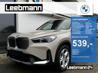 bmw ix1 edrive20 panorama/ahk/18-zoll/premiumpaket
