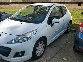 peugeot 207 commerciale