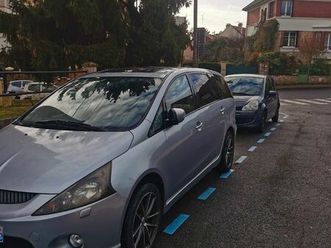 mitsubishi grandis 2.0 di-d instyle 7 places – entretien à jour