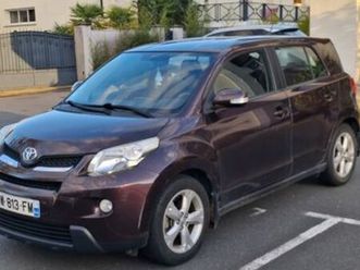 vends urban cruiser de chez toyota