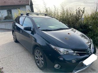 toyota auris break hybride