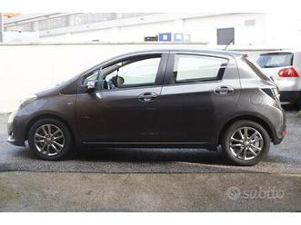 toyota yaris 1.4 d-4d 5 porte active