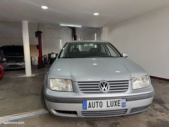 volkswagen bora 1.4i 75 / 5 places / régulateur / reviser / parfait etat