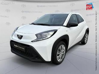 toyota aygo x 1.0 vvt-i 72ch design s-cvt my23