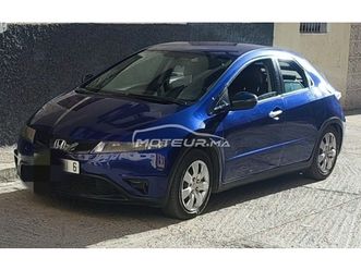 honda civic hatchback 8th 2010 essence 481856 occasion à rabat maroc