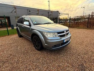 dodge journey 2.0 crd 140ch véhicule avec 7 places