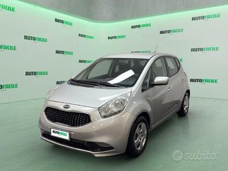 kia venga 1.4 90 cv - bluethooth/ navi