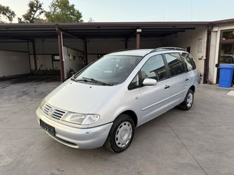 vw sharan 1.9tdi 110ps 3,900 bgn