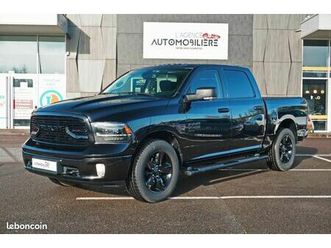 dodge ram 1500 crew classic v8 5.7l hemi 395 ch edition night tva récup