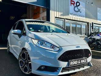 ford fiesta st200 1.6 ecoboost 200 ch - pack performance ii - full option - keyless / recaro cuir / siège chauffant / camera / gps / régulateur...