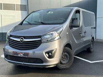 OPEL VIVARO TOURER vivaro-tourer-1-6-cdti-8-places-air-co-navi-pro