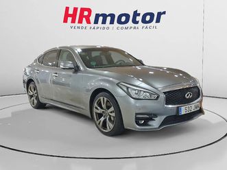 infiniti q70 2.2d sport