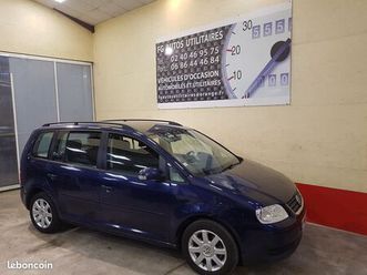 volkswagen touran 1.9l tdi 105 ch revise et garantie 12 mois ou 15 000 km