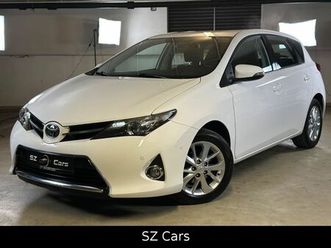 toyota auris life+*kam*temp*klima*
