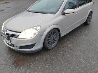 wagon cosmo 1,6 turbo 132kw/180hv m6