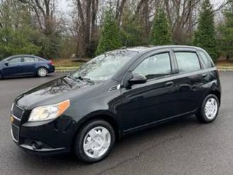 2011 chevy aveo 5 lt hatchback