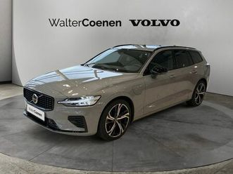 volvo v60 t8 plug-in hybrid awd plus dark pano 360°