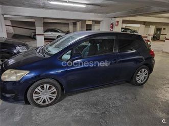 toyota auris 2.0 d4d luna plus