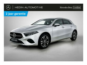 250 e hatchback business line smartphone integratie | verwarmde zetels | achteruitrijcamera | parkeer pack