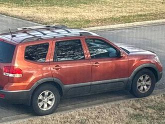 2009 borrego 2wd 4dr v6 lx orange