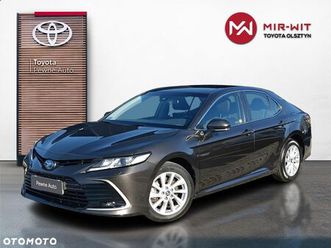toyota camry 2.5 hybrid comfort cvt