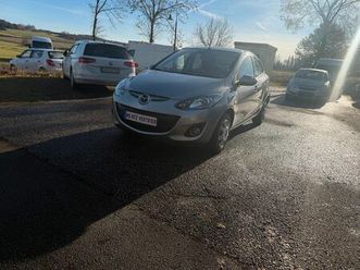 mazda 2 lim. 1.3 active.tüv neu.servis neu.wenig km