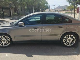 volvo s40 2.4 momentum