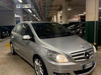 MERCEDES CLASSE B B 200 mercedes-classe-b-200-cdi-sport-automatica