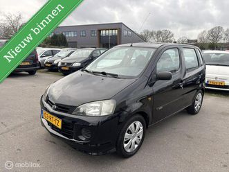 daihatsu young rv - 1.0-12v sxi 2005 weinig km