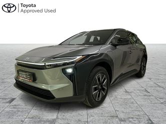 73.1kw 2wd executive