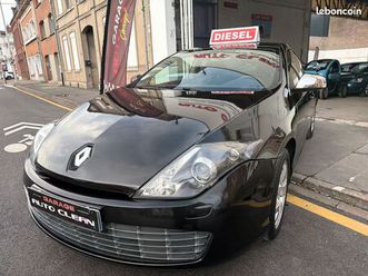 ??laguna iii coupe 2.0dci 150ch *distrib à chaîne garantie