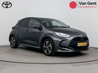 toyota yaris - 1.5 hybrid 115 dynamic | dodehoek | parkeersensoren voor/achter | stoelverwarming | stuurv