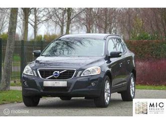 volvo xc60 - 3.0 t6 momentum | zwitserse btw auto | inr. mog