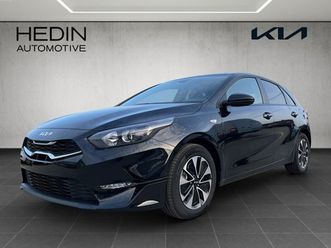 kia ceed 1,5 t-gdi 7dct silver