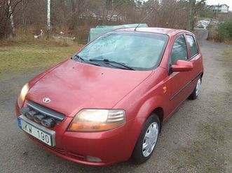 5-dörrar 1.4 nybes. rostfri. bra skick. låga mi