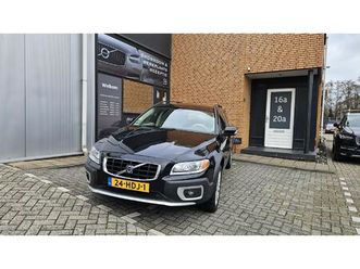 volvo xc70 3.2 summum top onderhouden!