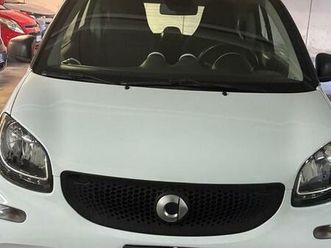 smart fortwo bianca